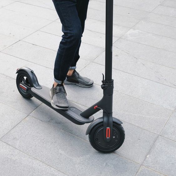 xiaomi mi electric scooter 2 skladem elektrokoloběžka elektrická koloběžka istage xiaomi market mijia elektro vozítko segway istage xioami market